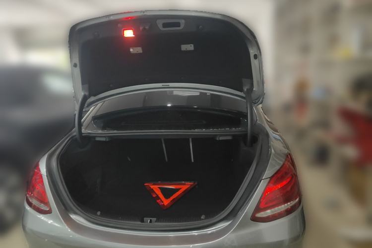 Used Mercedes-Benz C-Class 2015 C 200 L Trunk