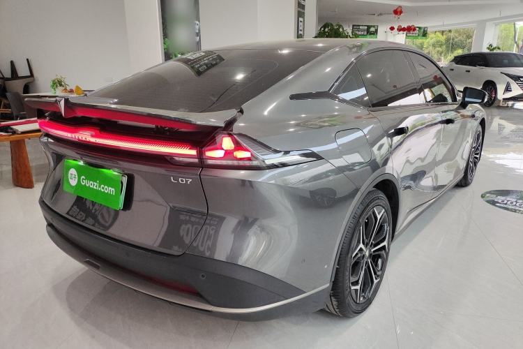 Used Deepal L07 2024 230Max Qiankun Intelligent Driving ADS SE Range-Extended Version Rear Right 45 Deg