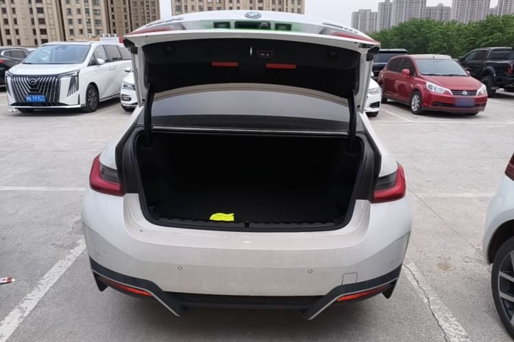 Used BMW i3 2022 eDrive 35 L Trunk