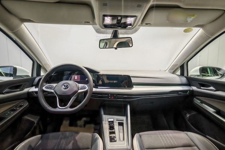 Used Volkswagen Golf 2023 Facelift 280TSI DSG Pro
