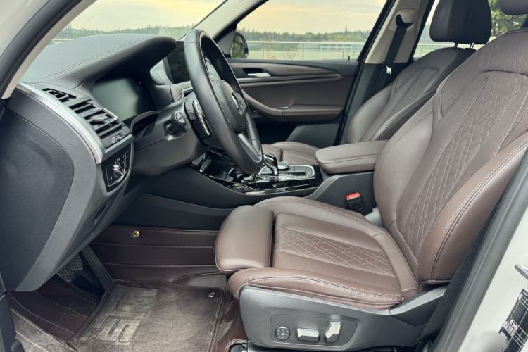 Used BMW X3 2023 xDrive30i Leading Model M Night Edition Package Interior 11