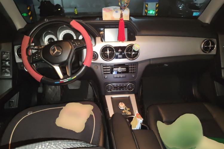 Used Mercedes-Benz GLK-Class 2013 GLK 300 4MATIC Dynamic Sunroof Model
