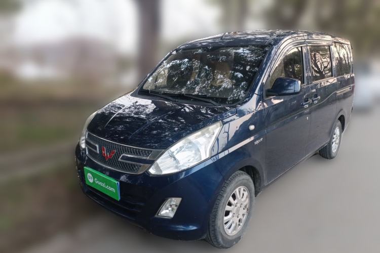 Used Wuling Rongguang V 2015 1.5L Standard Version