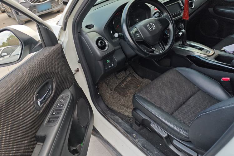 Used Honda XR-V 2015 1.8L EXi CVT Comfort Version Driver Seat