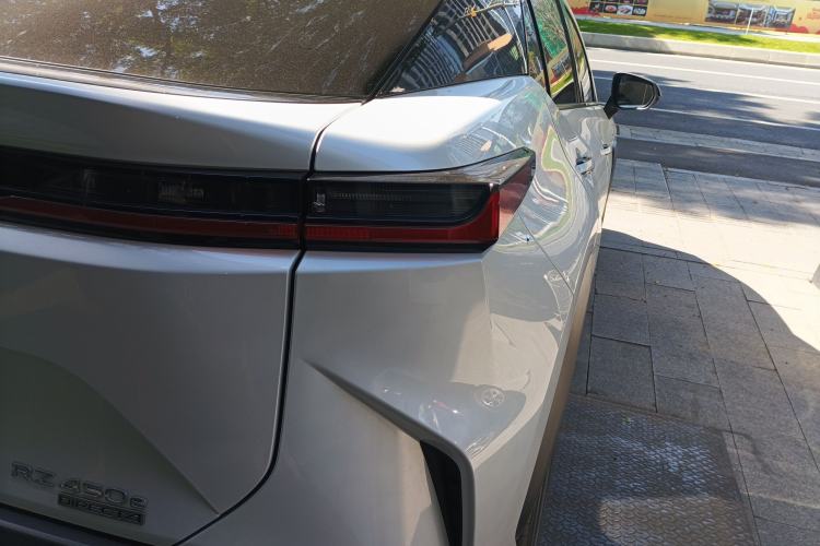 Used Lexus RZ 2023 450e All-Wheel Drive Luxury Edition
