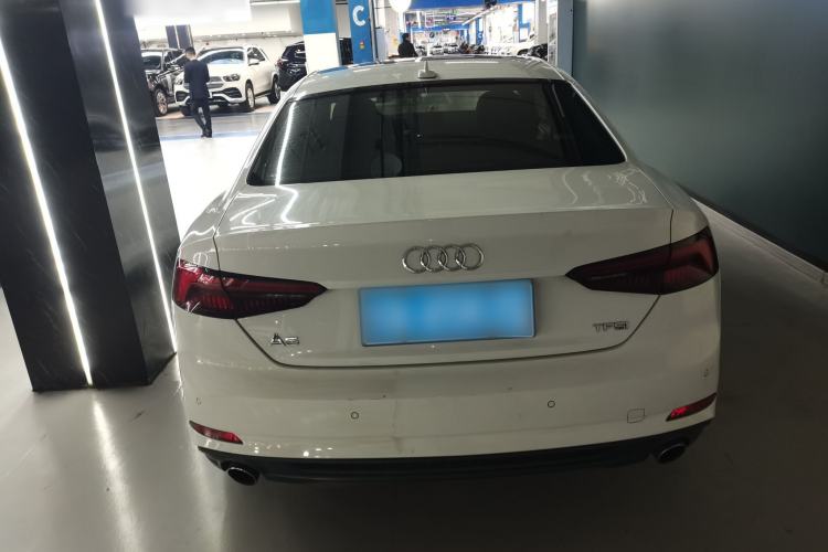 Used Audi A5 2019 Coupe 40 TFSI Fashion Edition China V Emission Standard Rear