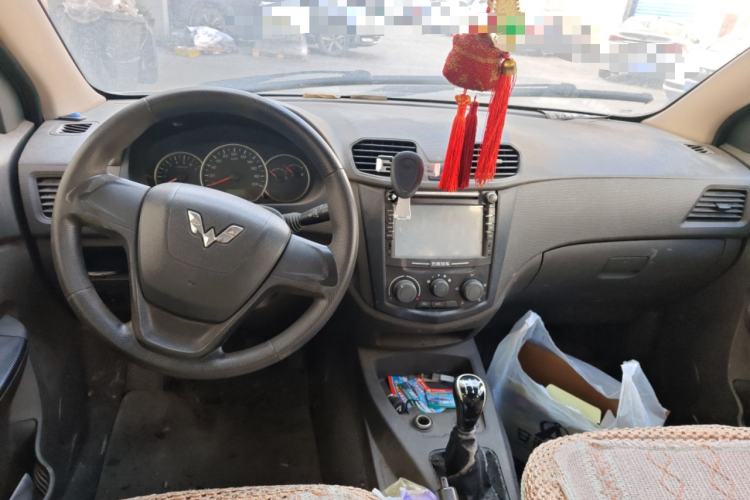 Used Wuling Hongguang 2013 1.5L Base Version