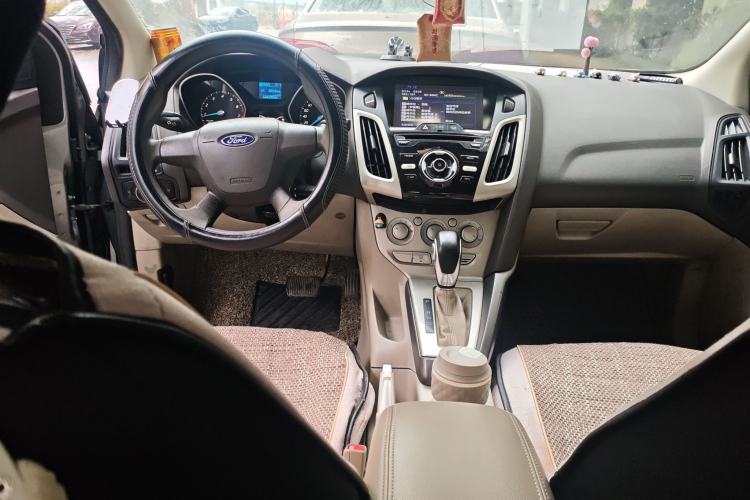 Used Ford Focus 2012 Sedan 1.6L Automatic Comfort Model
