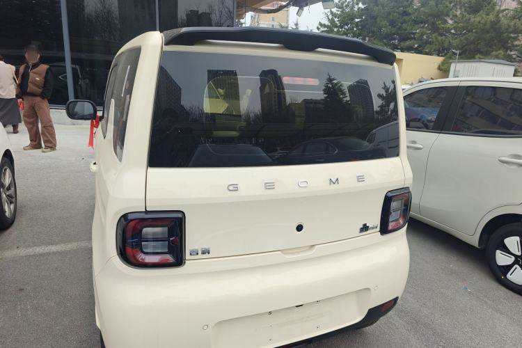 Used Geely Galaxy Panda 2025 210 km – Yuanqi Bear