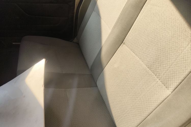 Used Wuling Rongguang 2015 1.2L S Standard CNG Model
