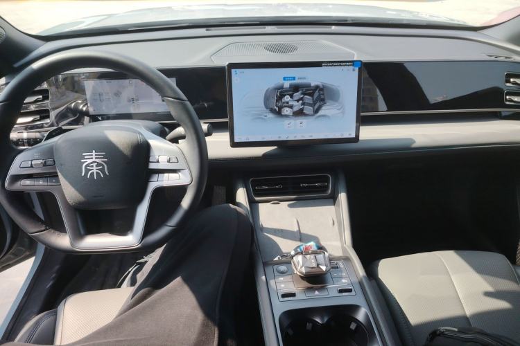 Used BYD Qin L 2025 DM-i Smart Drive 120KM Superior Model