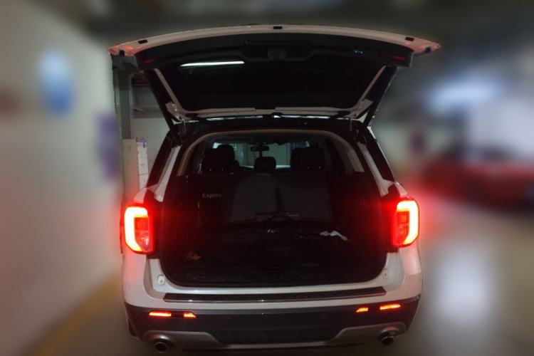 Used Ford Explorer 2020 EcoBoost 285 4x4 Titanium Edition 7-Seater