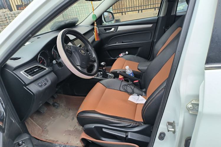 Used Bestune B30 2016 1.6L manual luxury version
