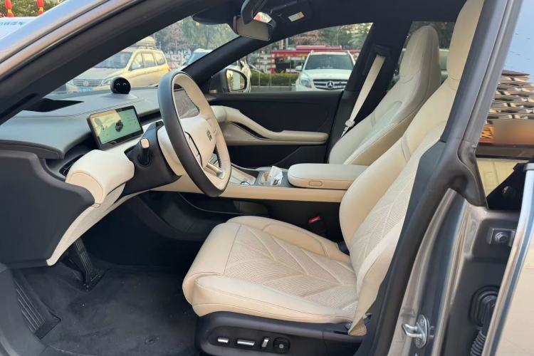 Used Nio ET5T 2025 75 kWh Touring