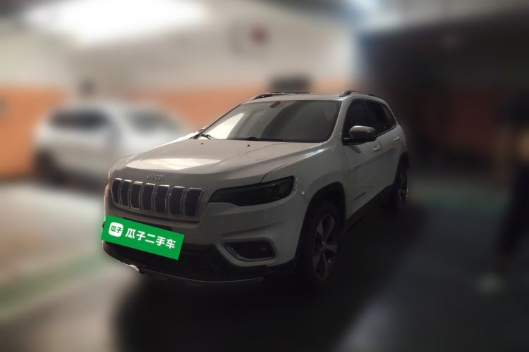 Used Jeep Cherokee 2019 2.0T Four-Wheel Drive Explorer Edition China VI Emission Standard Guazi used car, China used car export, Used car for sale, Used  cars, Cheapest cars for sale
