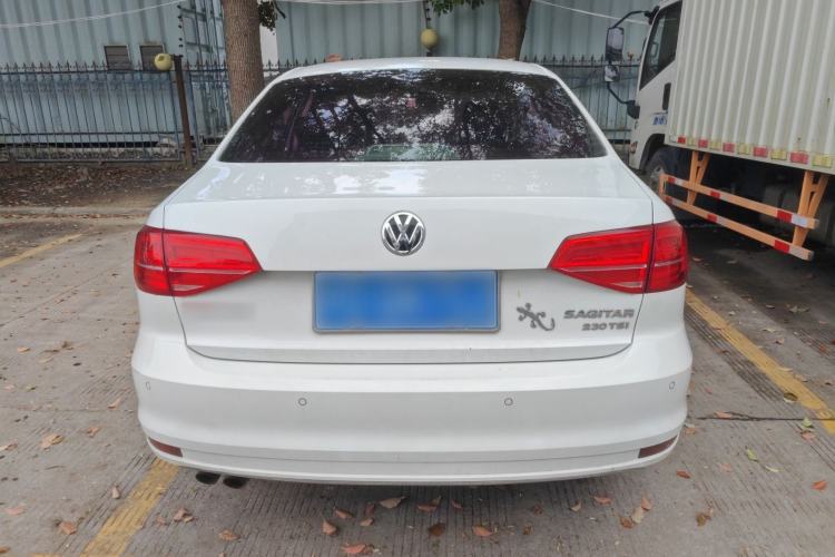 Used Volkswagen Sagitar 2015 230TSI Automatic Comfort Version Rear