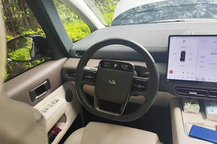 Used Li Auto MEGA 2024 Ultra Model