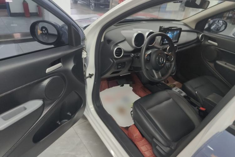 Used ORA Black Cat 2021 351 km Standard Version
