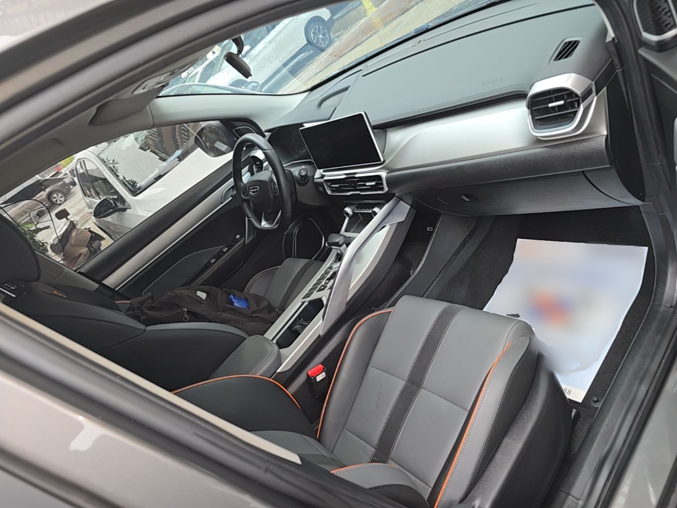 Geely Auto Coolray 2023 1.5T DCT Platinum Edition — снимка 19