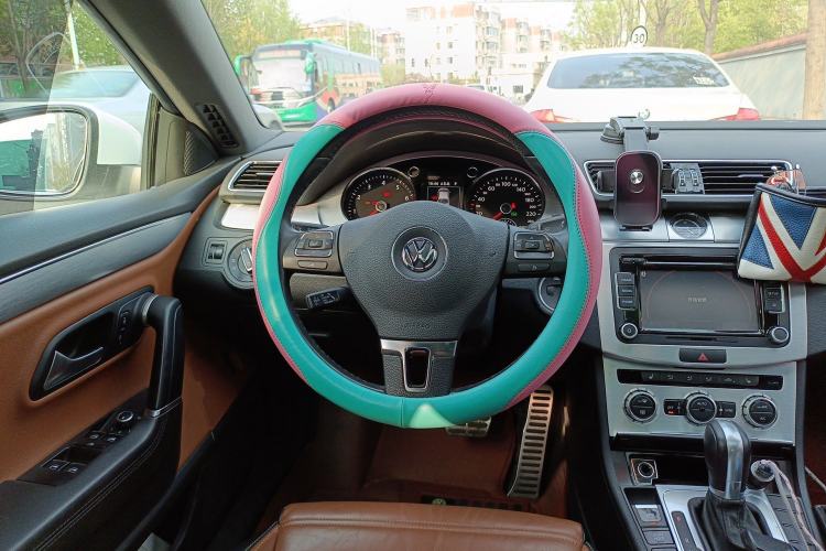 Used Volkswagen FAW-Volkswagen CC 2016 2.0 TSI Luxury Model
