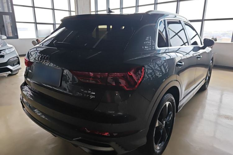 Used Audi Q3 2023 35 TFSI Fashion Dynamic Model (1.4T)