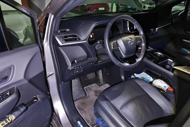 Used Toyota SIENNA 2021 2.5L Hybrid Ultimate Edition Driver Seat