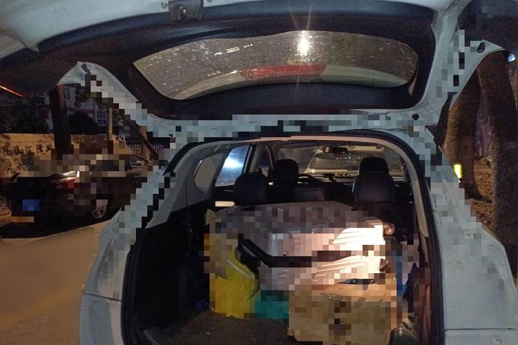 Used Dongfeng Fengon 580 2016 1.5T Manual Luxury Edition
