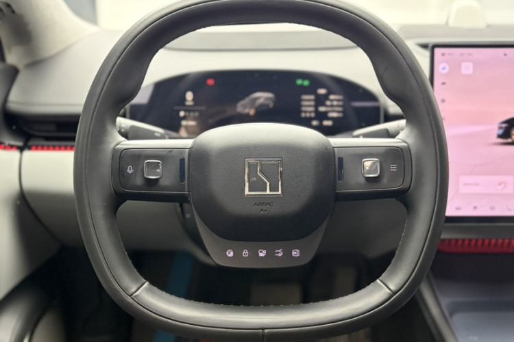 Used Zeekr 007 2024 Rear-Drive Enhanced Version 75 kWh Steering Wheel