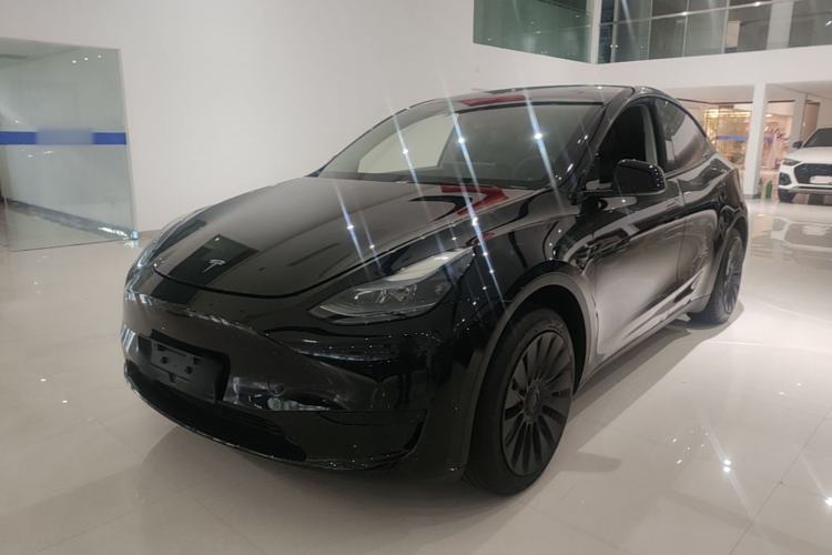Used Tesla Model Y 2023 Rear-Wheel-Drive Version