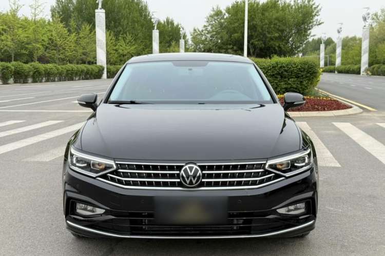 Used Volkswagen Magotan 2023 2 Million Units Limited-Edition 280TSI DSG Comfort Version