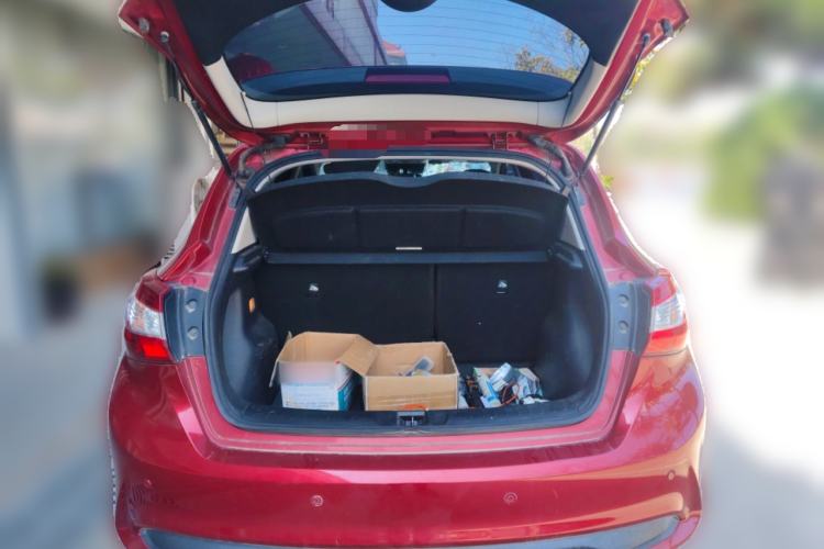 Used Nissan Tiida 2019 1.6L CVT Smart Enjoyment Version China VI Standard
