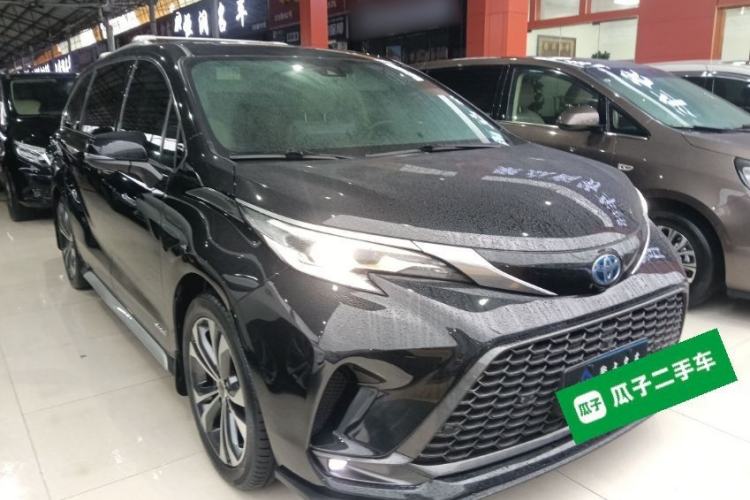 Used Toyota Granvia 2023 2.5L Hybrid Prestige PLUS Edition
