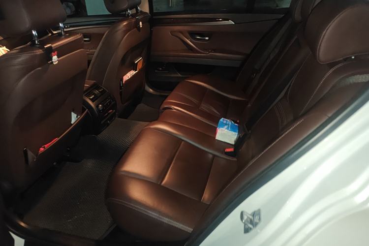 Used BMW 5 Series 2014 525Li Luxury Design Package
