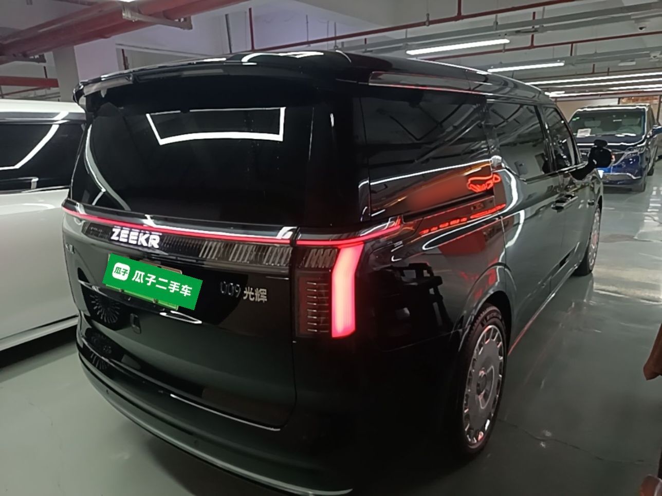 Zeekr 009 2024 GAC Trumpchi — снимка 6