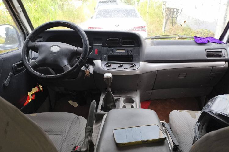 Used Jinbei Hiace 2014 2.0L Fifth-Generation Xiangyun Comfort Type 1 4G20C
