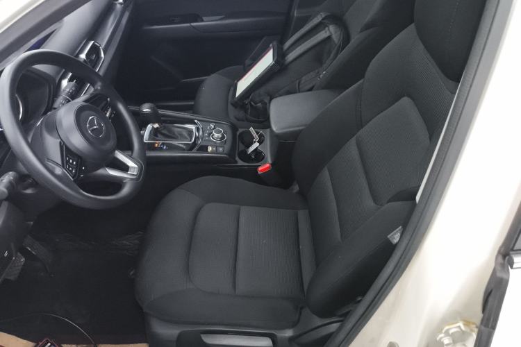 Used Mazda CX-5 2025 2.0L Automatic Two-Wheel Drive Comfort Version
