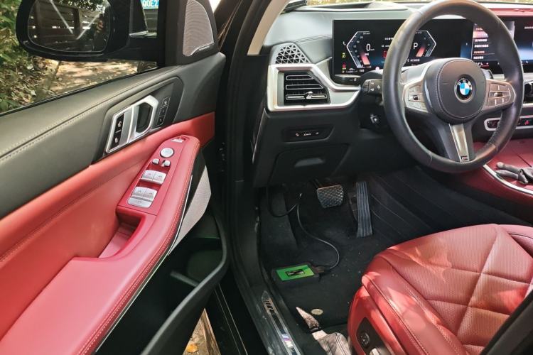 Used BMW X5 2023 xDrive 30Li Luxury M Sport Night Edition Package
