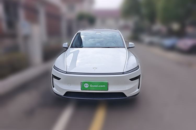 Used Tesla Model Y 2025 Rear-Wheel Drive First Edition
