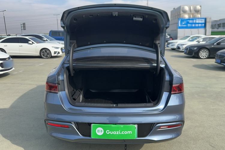 Used BYD Qin PLUS 2024 Honor Edition EV 510KM Beyond Model
