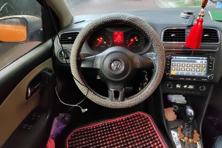 Used Volkswagen Polo 2012 1.6L Cross Polo Automatic Transmission
