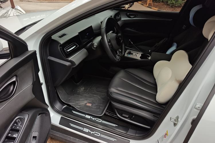 Used BYD Seal 06 New Energy 2024 DM-i 120KM Prestige Model Driver Seat