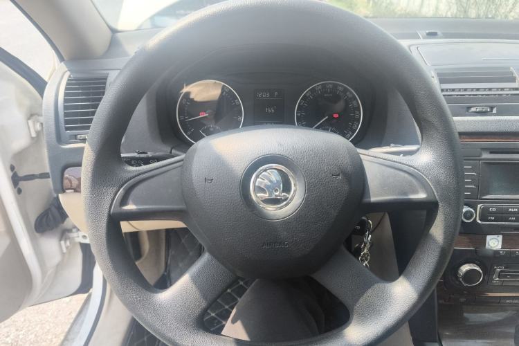 Used Skoda Octavia 2014 1.6L Automatic Yijun Edition