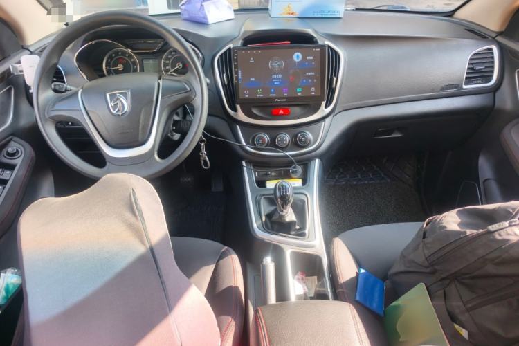 Used Baojun 560 2016 1.8L Manual Value Edition