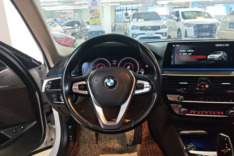 Used BMW 5 Series New Energy 2019 530Le Luxury Package Steering Wheel