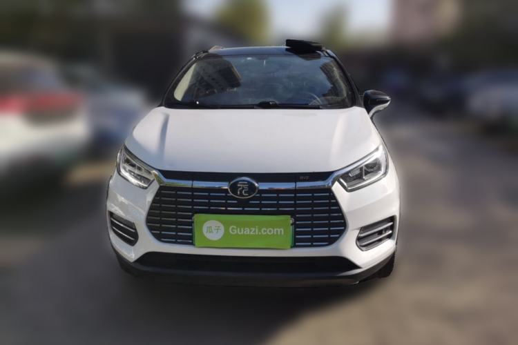 Used BYD Yuan New Energy 2018 EV360 Smart Connected Cool Model Front