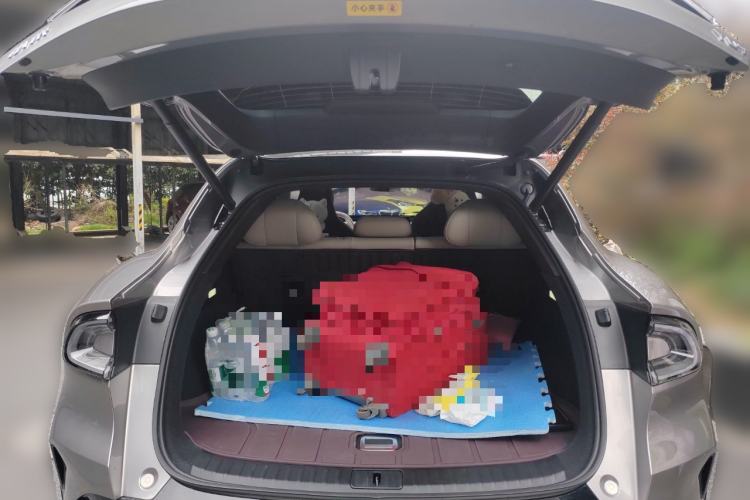 Used Xiaomi Auto YU7 2025 Ultra-Long Range Rear-Wheel Drive Version
