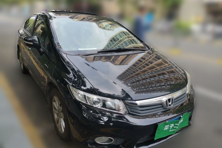 Used Honda Civic 2012 1.8L automatic luxury edition