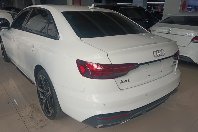 Used Audi A4L 2024 40 TFSI Luxury Dynamic Edition
