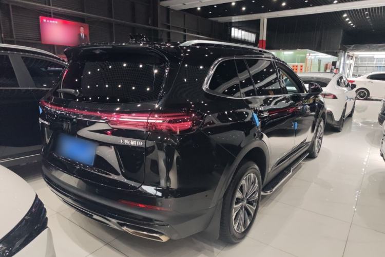 Used Buick Envision 2025 Encore Plus 28T Two-Wheel-Drive Platinum Edition Exterior 4