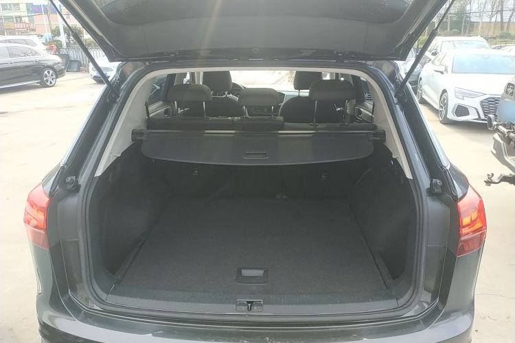 Used Volkswagen Tayron 2019 330TSI Two-Wheel Drive Luxury Model China VI Standard